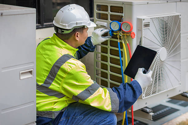 Professional Hvac technician working in North Branch, MI
